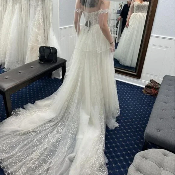 Madison James 'Hopkins' Never Worn/Altered Wedding Dress - Picture 1 of 4